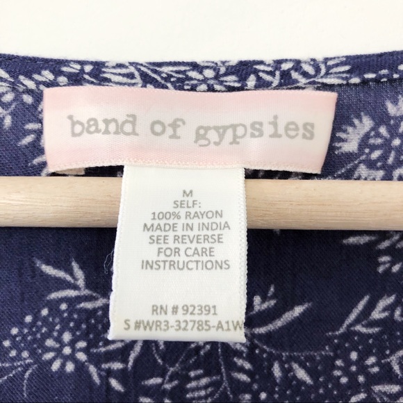 Band of Gyspsies Indigo Floral Maxi Dress - Picture 5 of 10